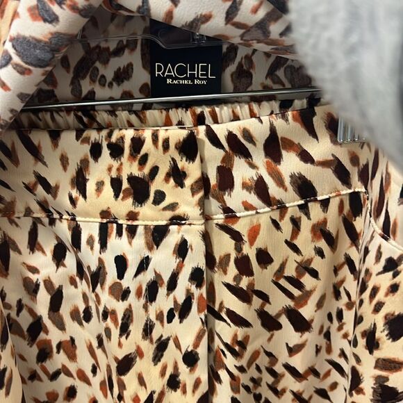 Cute‎ two-piece outfit by Rachel Roy - Picture 5 of 6